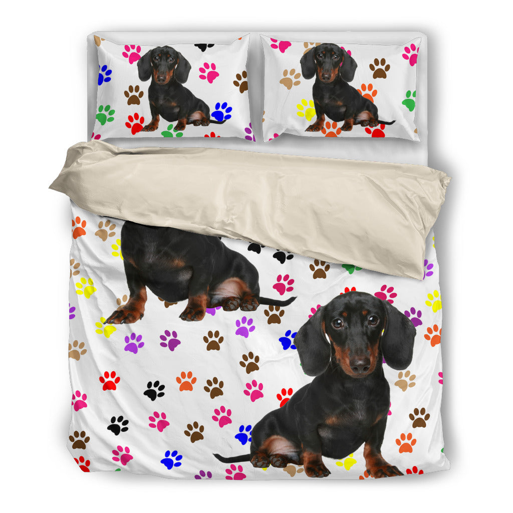 White bedding with black dachsund and paws - JaZazzy 