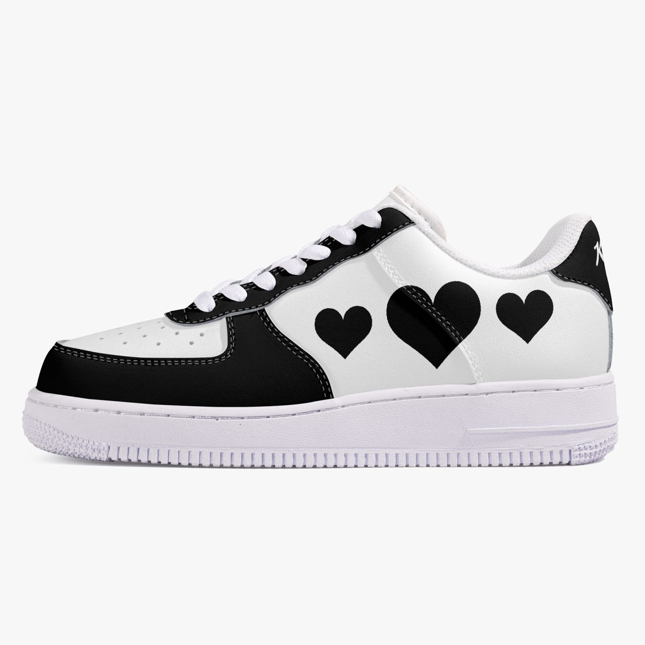 Kennedy_v5 Hearts-Low_Top_Unisex_Sneaker